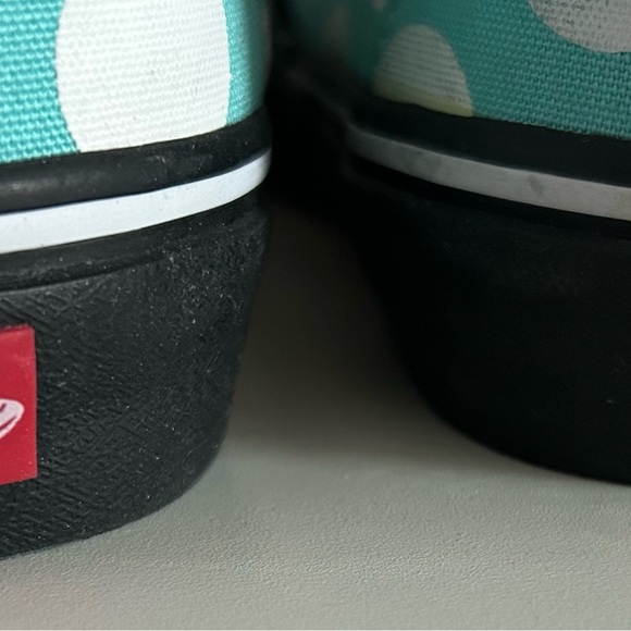 Rare New Vans Men’s Size 11 Custom Polka Dotted Light Blue/Teal and Black🔥 - Picture 5 of 7